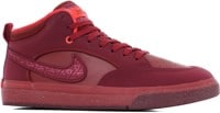 Nike SB Leo PRM Skate Shoes - dark beetroot/dark beetroot-team red